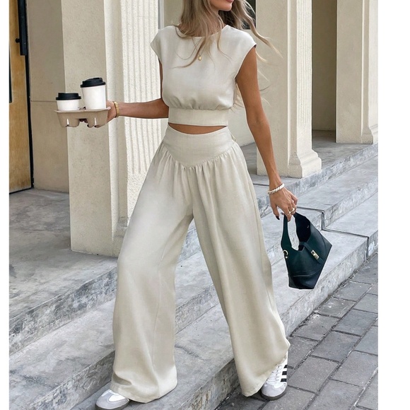 Solid Tie Back Scoop Neck Crop Top Wide Leg Pants Set - Picture 7 of 8